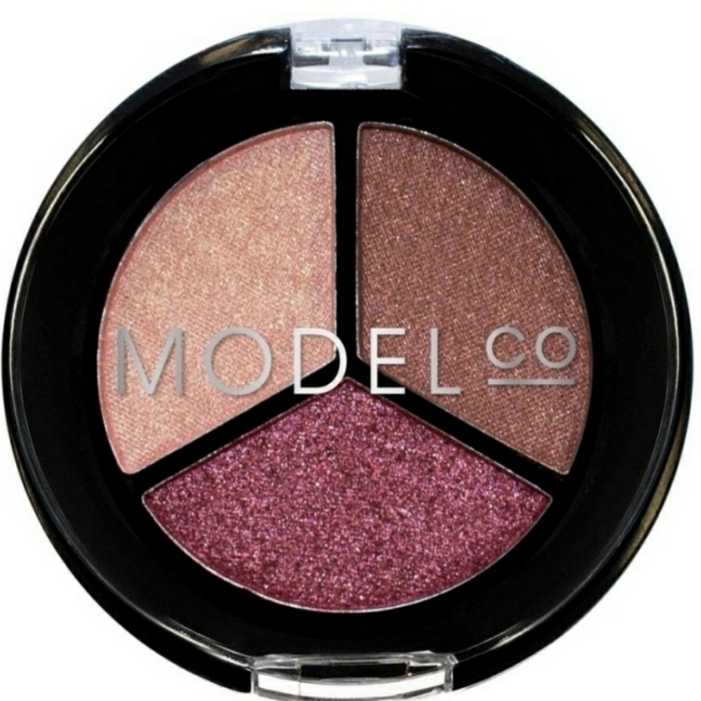 Model Co eyeshadow trio new in box